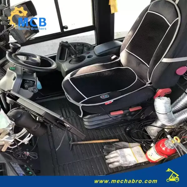 No. 240705R523, 2012 Linde 4531-TL Reach Stacker