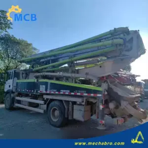 No. 240722P533, 2022 Zoomlion 38m concrete pump truck