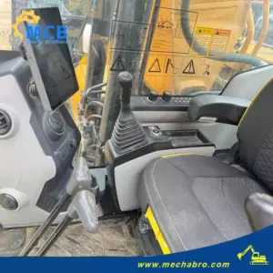 No. 240718E005, 2022 Sany 200 Excavator