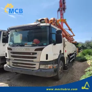 1722324690251357.jpg.webp No. 240724P534, 2013 Zoomlion 56m concrete pump truck