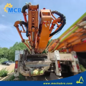 1722324691767795.jpg.webp No. 240724P534, 2013 Zoomlion 56m concrete pump truck