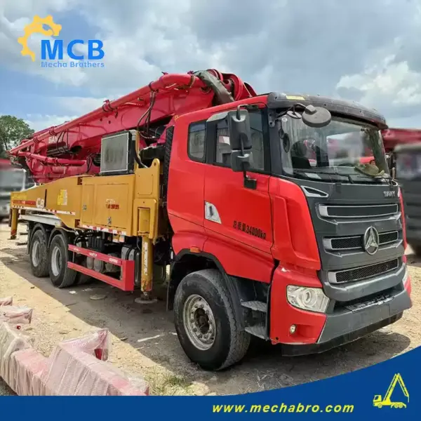 No. 240729P537, 2020 Sany 49m concrete pump truck