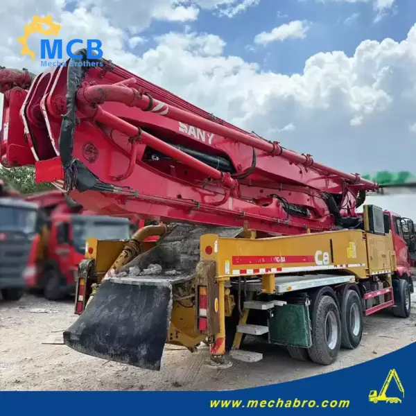 No. 240729P537, 2020 Sany 49m concrete pump truck