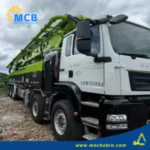 No. 240806P542, 2022 Zoomlion 70m concrete pump truck