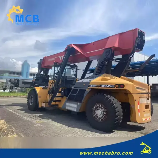 1723455428890490.jpg.webp No. 240809C001, 2015 Sany 45t Reach Stacker