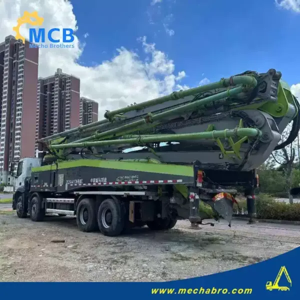 No. 240809P545, 2020 Zoomlion 63m concrete pump truck