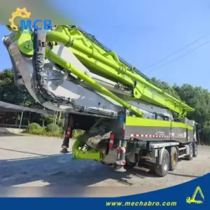 No. 240813P546, 2022 Zoomlion 62m concrete pump truck