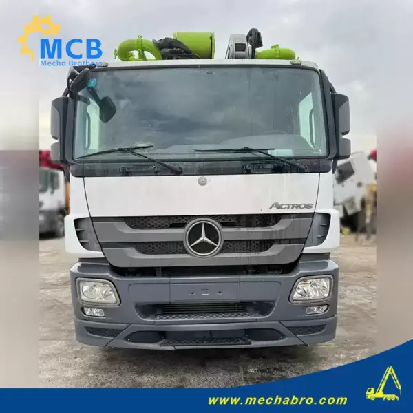 No. 240815P550, 2018 Zoomlion 49m concrete pump truck