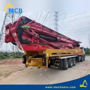 No. 240819P551, 2017 Sany 72m concrete pump truck