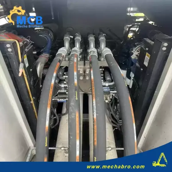 No. 240819P553, 2021 Zoomlion 105-28 Line Pump