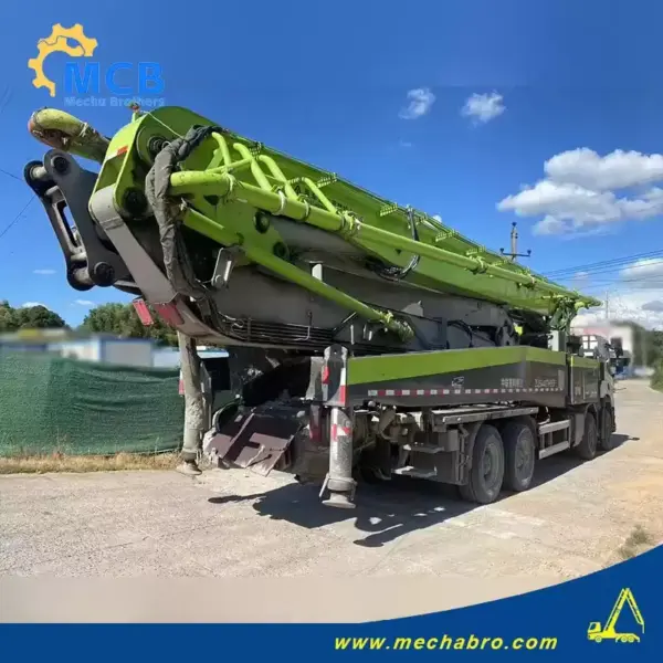 No. 240819P552, 2020 Zoomlion 59m concrete pump truck