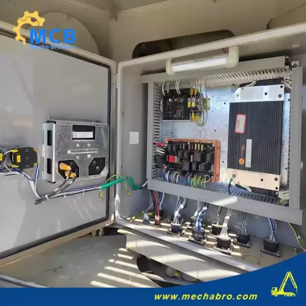 No. 240821P554, 2020 Zoomlion 49m concrete pump truck