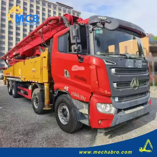 No. 240826P559, 2020 Sany 56m concrete pump truck