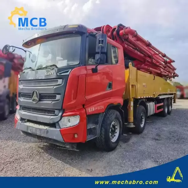 No. 240826P559, 2020 Sany 56m concrete pump truck