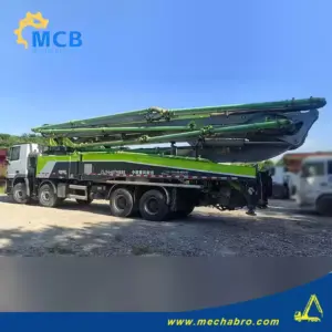 No. 240829P561, 2019 Zoomlion 56m concrete pump truck