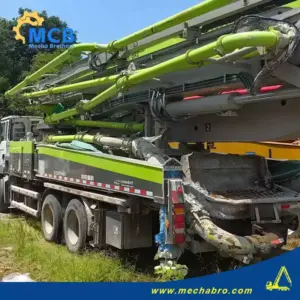 No. 240829P562, 2021 Zoomlion 50m concrete pump truck