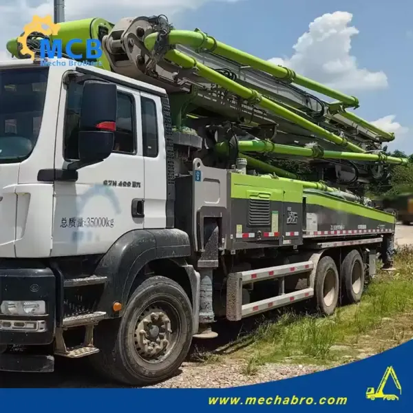 No. 240829P562, 2021 Zoomlion 50m concrete pump truck