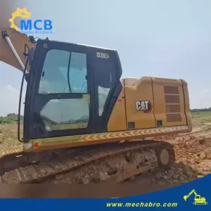 No. 240903E008, 2020 CAT 320 Excavator