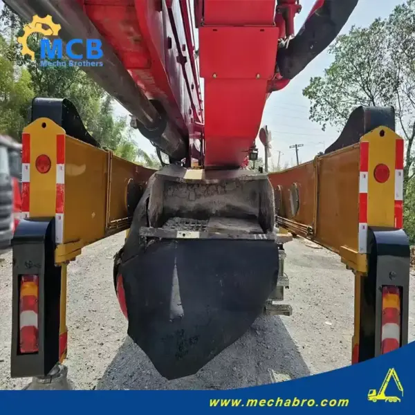 No. 240909P568, 2020 Sany 62m concrete pump truck