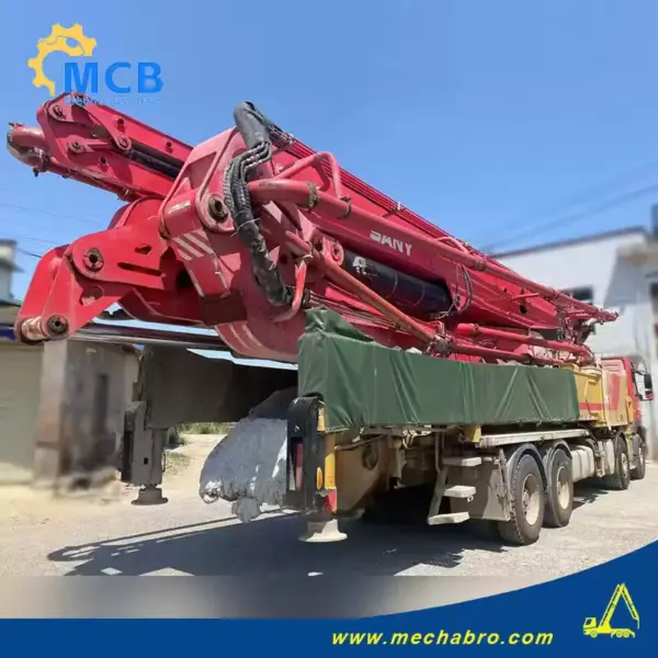 No. 240910P570, 2020 Sany 62m concrete pump truck