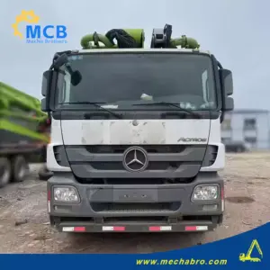 1726217006447672.jpg.webp No. 240913P572, 2019 Zoomlion 49m concrete pump truck