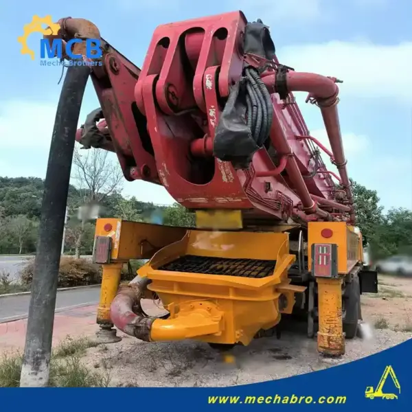 No. 240918P577, 2013 Sany 62m concrete pump truck