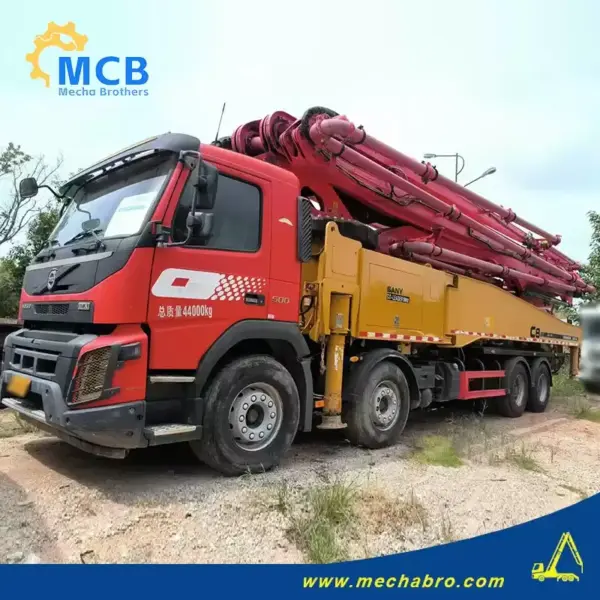 No. 240918P578, 2019 Sany 56m concrete pump truck