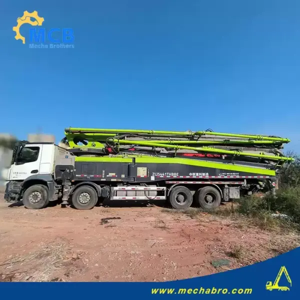 No. 240923P583, 2020 Zoomlion 63m concrete pump truck