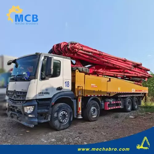 No. 240923P584, 2020 Sany 56m concrete pump truck