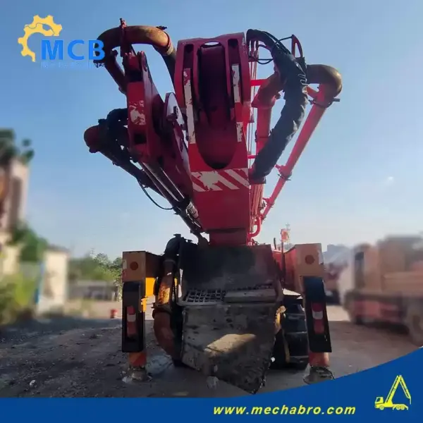 No. 240923P588, 2019 Sany 56m concrete pump truck