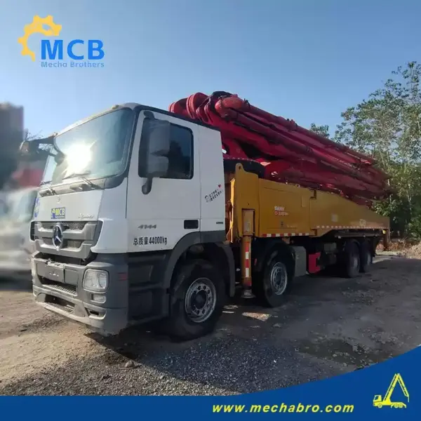 No. 240923P588, 2019 Sany 56m concrete pump truck