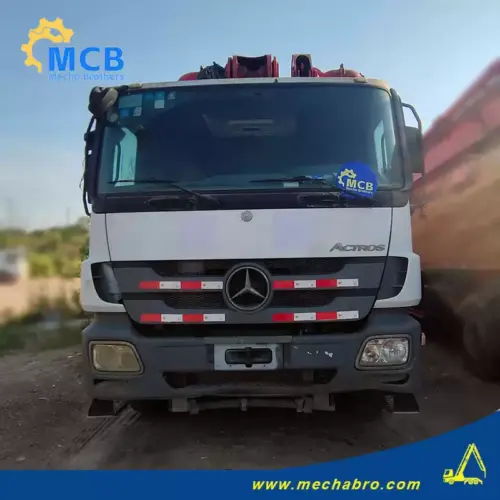 No. 241009P587, 2013 Sany 47m concrete pump truck