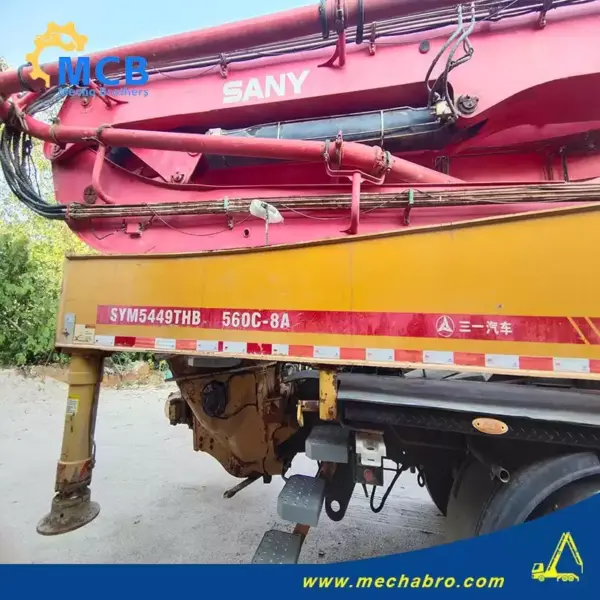 No. 241014P592, 2018 Sany 56m concrete pump truck