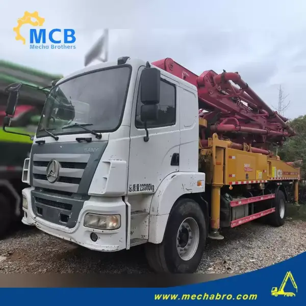 No. 241023P598, 2019 Sany 37m concrete pump truck