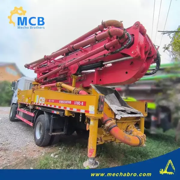 No. 241023P598, 2019 Sany 37m concrete pump truck