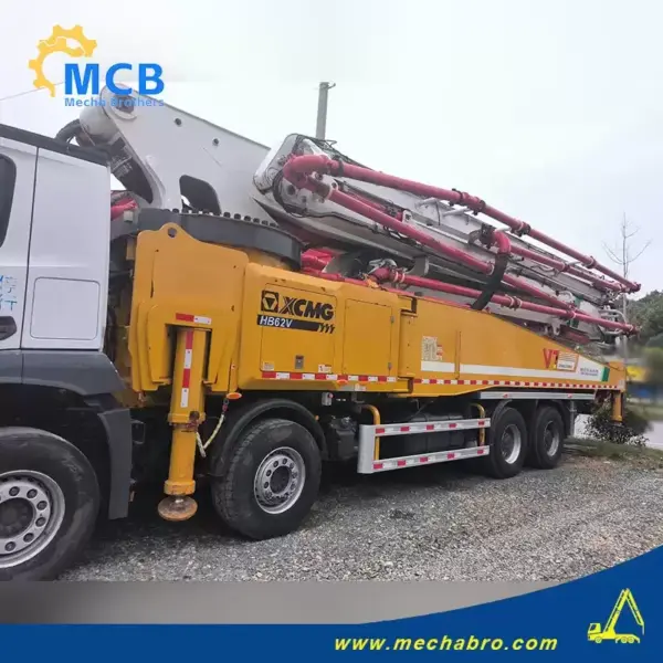 No. 241028P600, 2021 XCMG 62m concrete pump truck