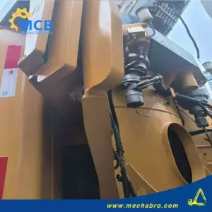 No. 241028P600, 2021 XCMG 62m concrete pump truck