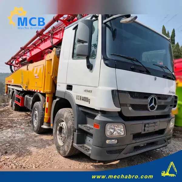 No. 241104P606, 2019 Sany 56m concrete pump truck