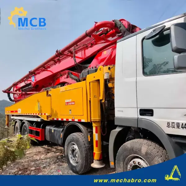 No. 241104P606, 2019 Sany 56m concrete pump truck