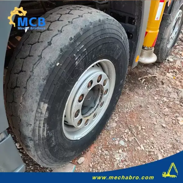 No. 241104P606, 2019 Sany 56m concrete pump truck