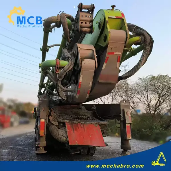 No. 241119P619, 2020 Zoomlion 63m Concrete Pump Truck