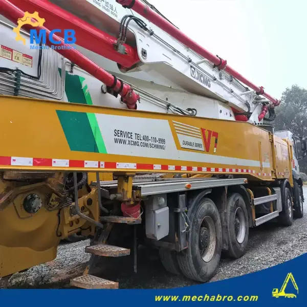 No. 241118P617, 2021 XCMG 62m Concrete Pump Truck