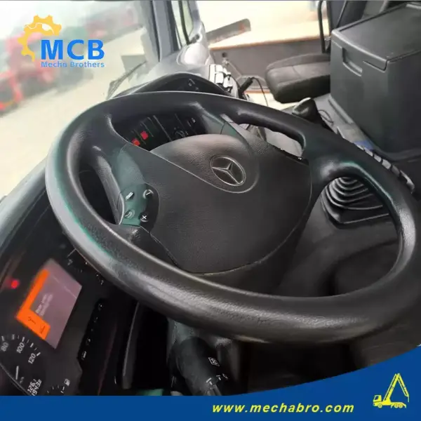 No. 241128P623, 2019 Zoomlion 56m Concrete Pump Truck