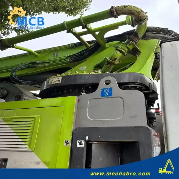 No. 241129P627, 2018 Zoomlion 56m Concrete Pump Truck