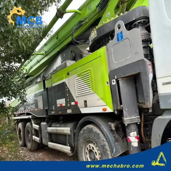 No. 241129P627, 2018 Zoomlion 56m Concrete Pump Truck