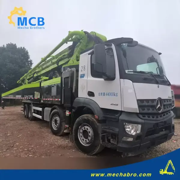 No. 241218P635, 2020 Zoomlion 63m Concrete Pump Truck