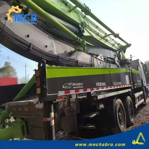 1736302452589214.jpg.webp 250107P649, 2017 Zoomlion 47m Concrete Pump Truck