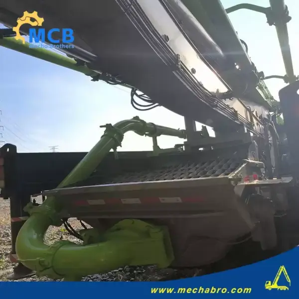 1736302452847119.jpg.webp 250107P649, 2017 Zoomlion 47m Concrete Pump Truck