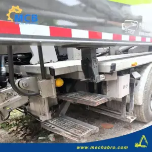 No. 250108P653, 2020 Zoomlion 63m Concrete Pump Truck