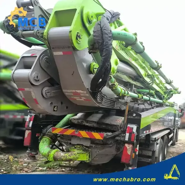 No. 250108P653, 2020 Zoomlion 63m Concrete Pump Truck